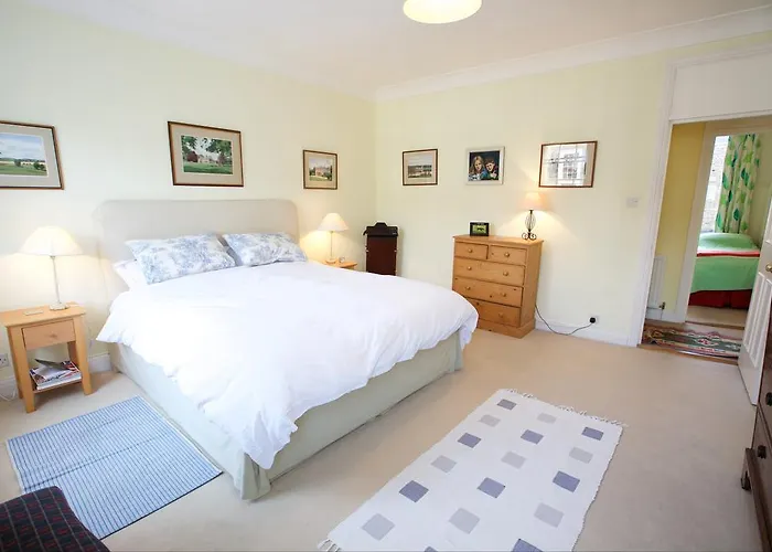 Elegant Flat In Pimlico, Close To Warwick Square